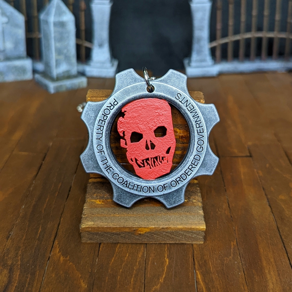 Gears of War Cog Blood Omen Necklace